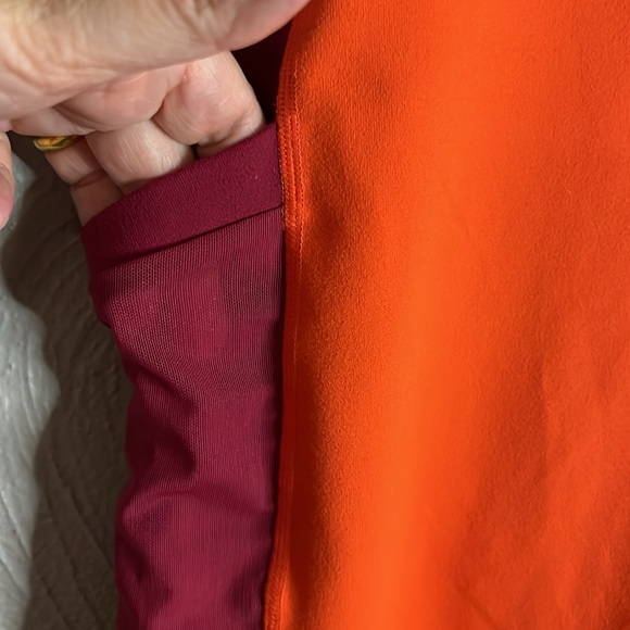 Fabletics Powerhold leggings with pockets in orange, pink, maroon size M - Picture 2 of 6